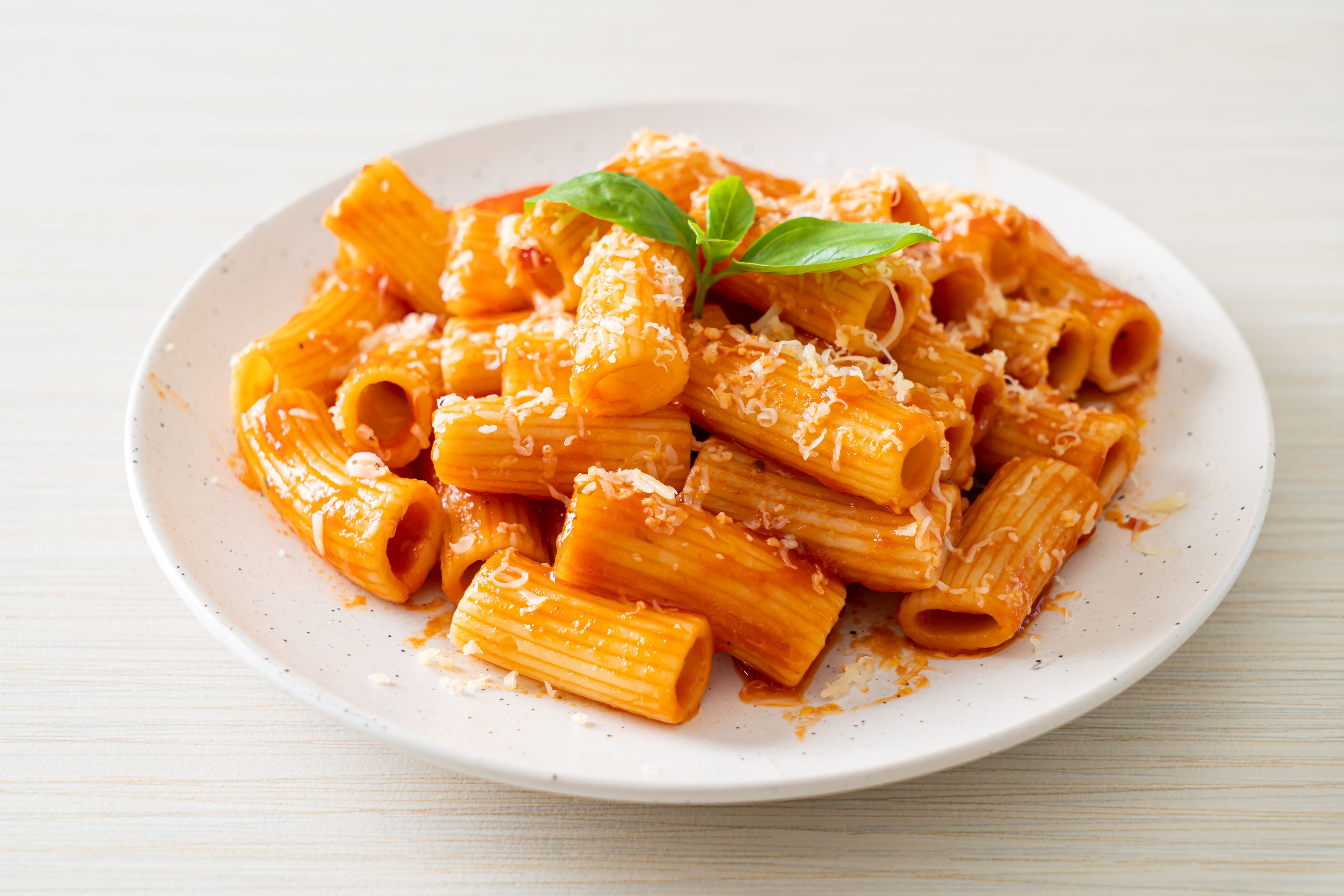 Rigatoni Armando pasta with cheese and tomato sauce